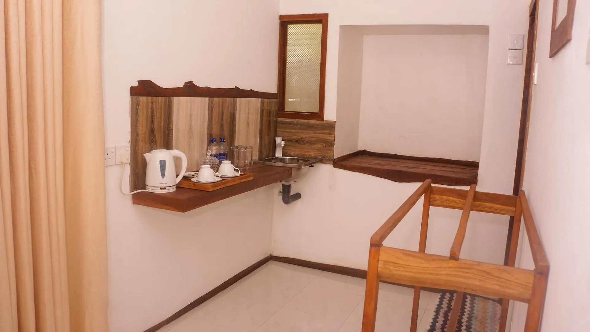 Flash Rock Villa Sigiriya Homestay